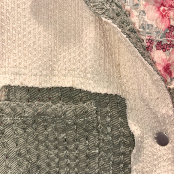 POL 100% Cottom Floral Patchwork Button-Up Shacket - Picture 2 of 6